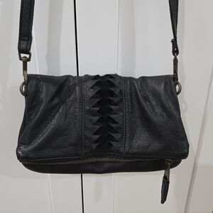 Liebeskind Black Leather Crossbody Bag With Full Zipper Pouch - Like New